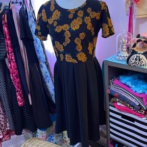 Lularoe amelia sz cl black and brown dress